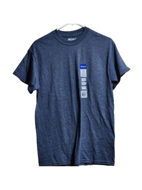 Gildan short sleeve tshirt color blue size Medium